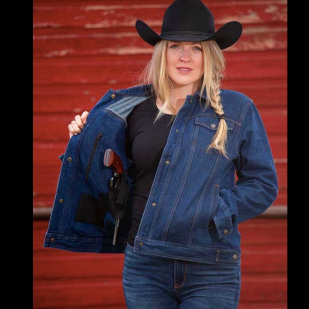 WYOMING TRADERS WOMEN CONCEALED CARRY DENIM JACKET